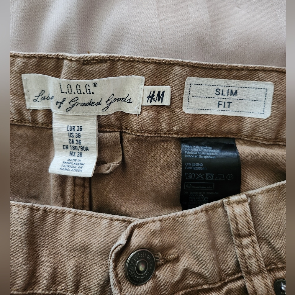 Mens Khakis - Picture 2 of 3